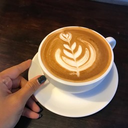 F.A.C.T Coffee สยามสแควร์