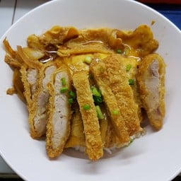 คัตสึด้งหมู