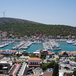 Cesme Castle