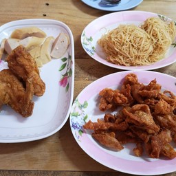 น่องไก่ทอด & ปีกไก่ทอด