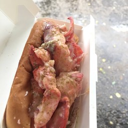 Luke’s Lobster