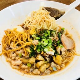 ครัวรถเหลือง