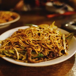 White Dragon Chinese & Turkish Cuisine