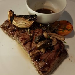 สเต็กเนื้อออสเตรเลีย