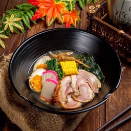 ราเมงน้ำข้นหมู หมูชาชู ( Tonkotsu Chachu Ramen )