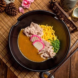 ราเมงแกงกะหรี่หมู ( Buta Curry Ramen )