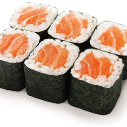 ข้าวห่อสาหร่ายแซลมอน