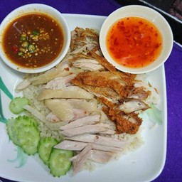 ข้าวมันไก่นายหนวด