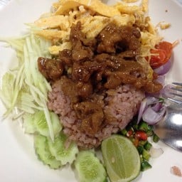 ข้าวคลุกกะปิ