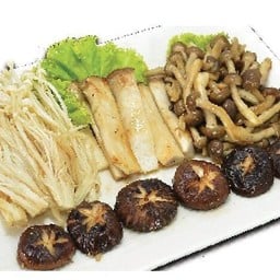 เห็ดรวมผัดเนย