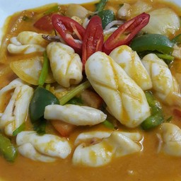 หมึกผัดไข่เค็ม