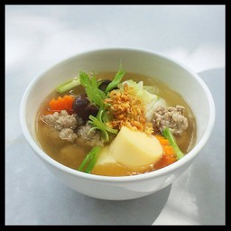 แกงจืดเต้าหู้หมูสับ