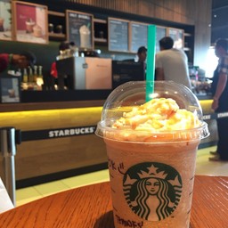 Starbuck Tesco Kota Bharu