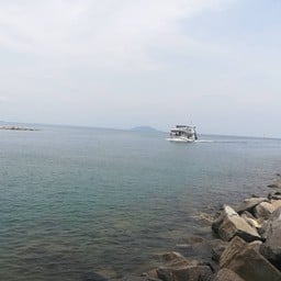 หาดแหลมสน