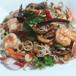 ยำตะไคร้กุ้งสด