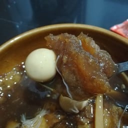 กระเพาะปลาชิ้นใหญ่เต็มคำ