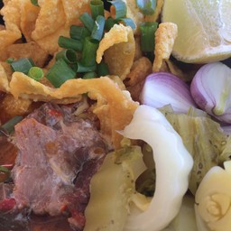 ข้าวซอยบ้านทุ่งข้างโรงพักเชียงดาว