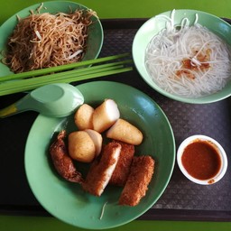 Rickshaw Noodle Stall 87 Maxwell Food Ctr