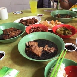 Morning Bak Kut Teh