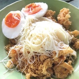 ขนมจีน เต้าคั่ว หน้าสวนสาธารณะ @หาดใหญ่
