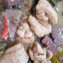 แกงเขียวหวานสะโพกไก่