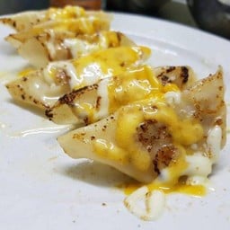 เกี๊ยวซ่าหน้าชีส 12 ชิ้น ทอดน้ำ