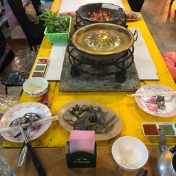 เตาหมูกะทะ และเตาถ่าน (เพิ่มหัวละ 100 บ.)