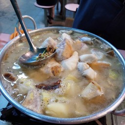 Xing Heng Feng Guo Tiao Tan Whampoa Market
