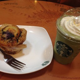 Starbucks Millenia Walk