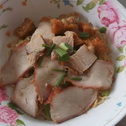 บะหมี่-หมูแดง,หมูกรอบ