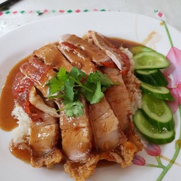 ข้าวหน้าเป็ด-หมูกรอบ