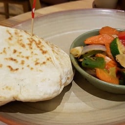 Nandos's Changi Airport Terminal 2