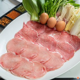 ฮ่องเต้ สุกี้-ปิ้งย่าง บุฟเฟ่ต์ ร่มเกล้า