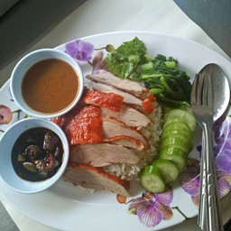 ข้าวหน้าเป็ดย่าง