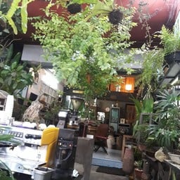ร้านฟ้าลมน้ำ