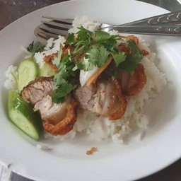 ข้าวหมูกรอบ