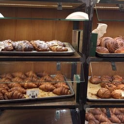 Breads Bakery Union Square