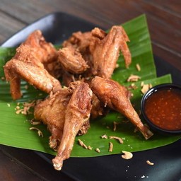 ไก่บ้านทอดน้ำปลา
