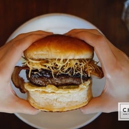 Crunchy Beef Burger