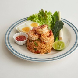 ข้าวผัดต้มยำกุ้งไข่ต้ม