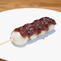 ดังโงะถั่วแดง Dango with red bean