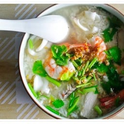 อาหารเช้า กุ้งตัวใหญ่