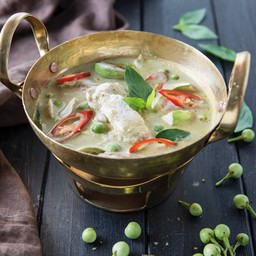 แกงเขียวหวานเนื้อปู