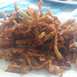 ปลาไหลเล็กทอด