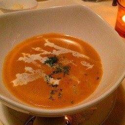 ซุปข้นกุ้ง Lobster Bique