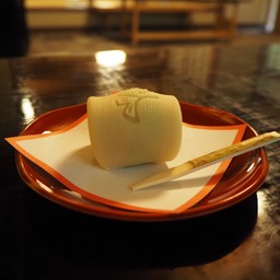 ร้านขนมในสวน Momijidani