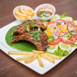 ซี่โครงหมูอบน้ำผึ้ง