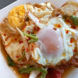 Spicy Fried Egg Salad