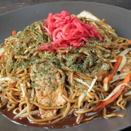 Yakisoba ยากิโซบะหมู