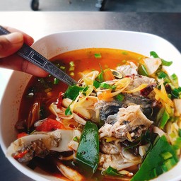 หมูอบ by ครัวคุณย่า ดิลิเวอรี่
